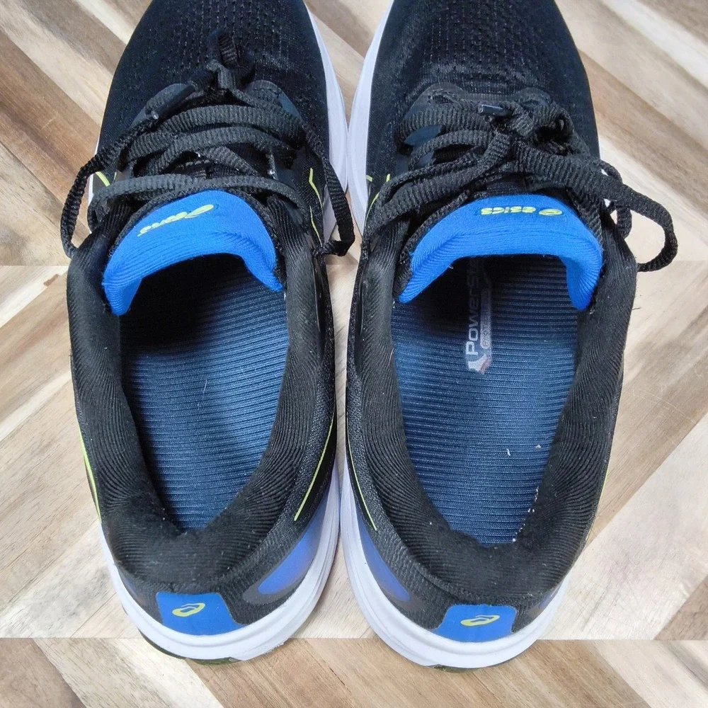 Asics pre owned